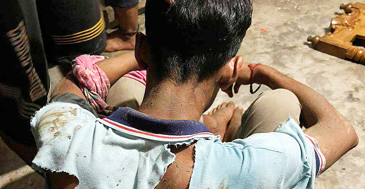 মাদারীপুরে ফুটবল খেলাকে কেন্দ্র করে হামলা-ভাঙচুর