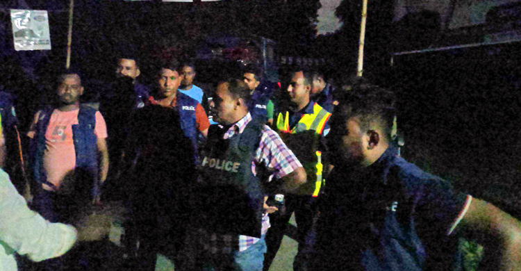 মাদারীপুরে দুই প্রার্থীর সমর্থকদের সংঘর্ষ, আহত ৮