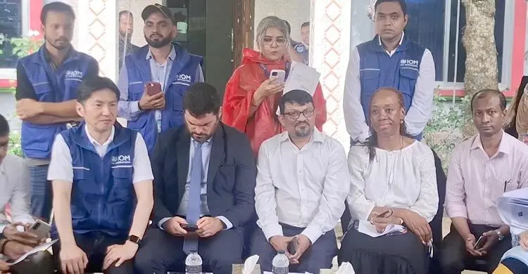 মাদারীপুরে জলবায়ু ক্ষতিগ্রস্তদের পাশে আইওএম-ইতালি দূতাবাস