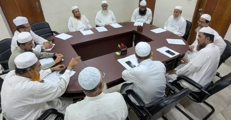 কওমি মাদরাসায় শিশু নির্যাতন খতিয়ে দেখতে পর্যবেক্ষণ সেল গঠন