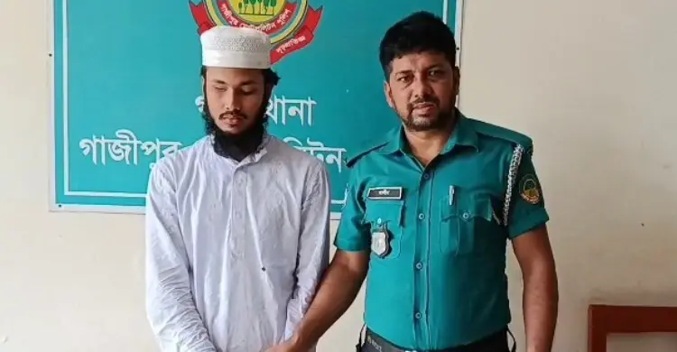 দুই ছাত্রকে গরম খুন্তির ছ্যাঁকা, ৩ মাদরাসা শিক্ষক গ্রেফতার