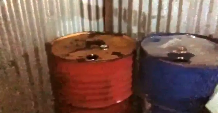 মাগুরায় ৫৬০০ লিটার তেল জব্দ