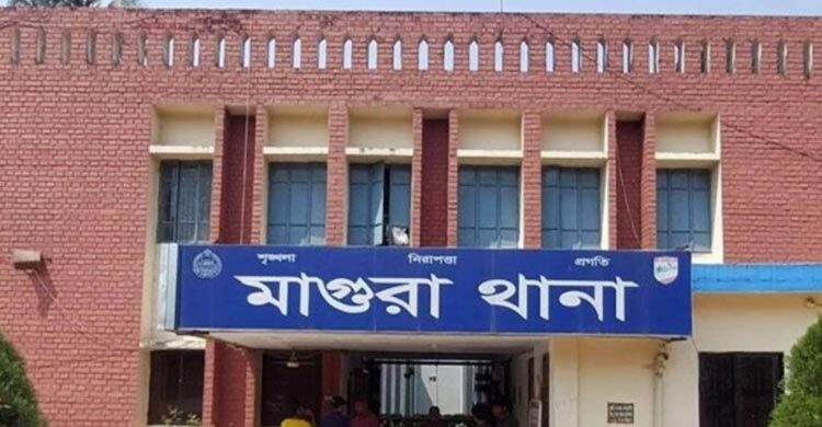 প্রেমের ঘটনাকে কেন্দ্র করে দুই গ্রুপের সংঘর্ষ, আহত ৫