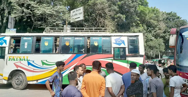 যুবদল নেতার মৃত্যু রহস্য উদঘাটনে মাগুরায় মহাসড়ক অবরোধ