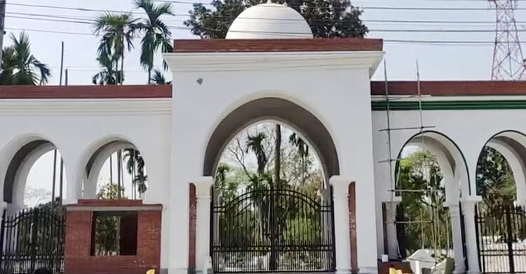 মাগুরা পৌর কবরস্থানের ৯২ বাতি চুরি