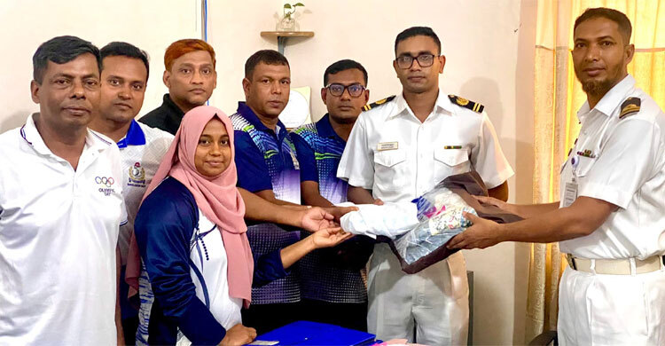 নৌবাহিনী অধ্যায়ের ইতি টানলেন সাঁতারু সাগর