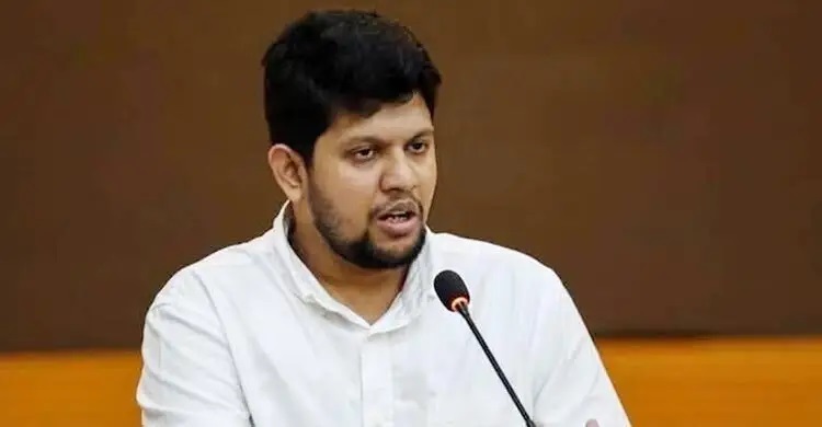 জামায়াত-এনসিপি জোট থেকে প্রস্তাব পাইনি, এটা সত্য নয়: মাহফুজ