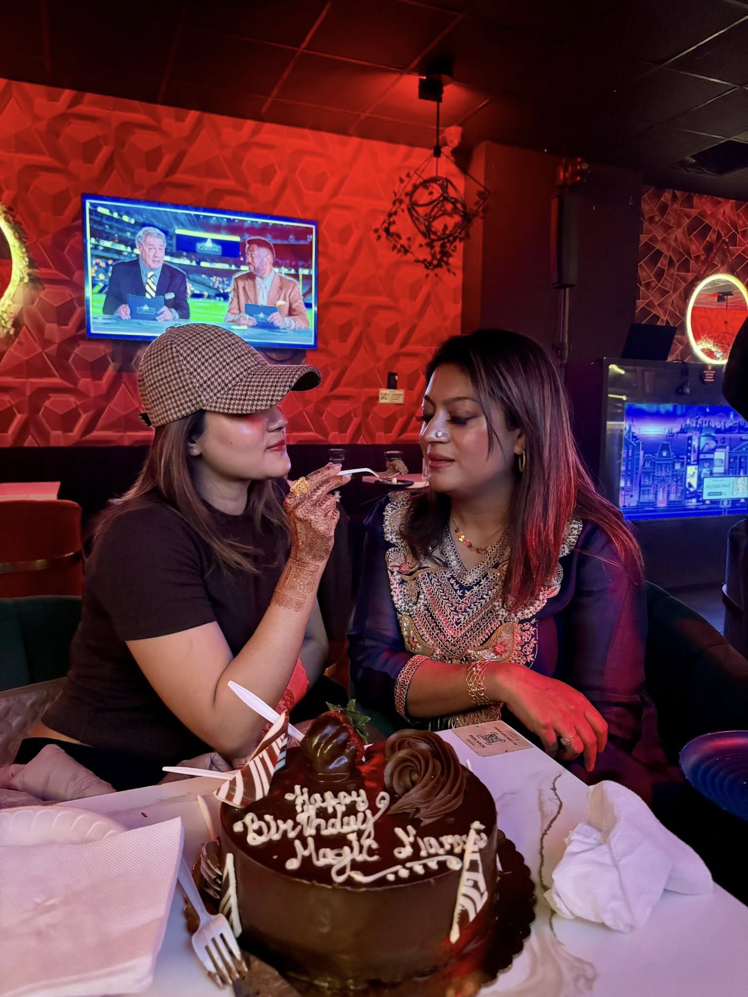 জন্মদিনে ছেলের টানে আবেগাপ্লুত মাহি