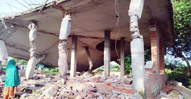 44 shrine attacks since Aug 4, govt vows zero tolerance