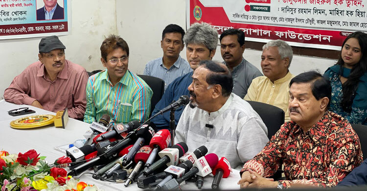 নির্বাচন বিলম্বিত করার কোনো কারণ নেই: মেজর হাফিজ