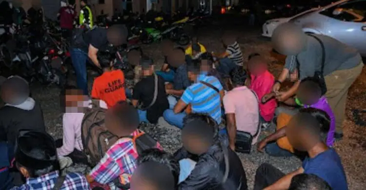 চলতি বছর মালয়েশিয়ায় ৪৫ হাজর ৪৪৭ অভিবাসীকে গ্রেফতার