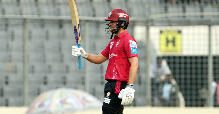 টাকা না থাকলে দল কেনা উচিত নয়