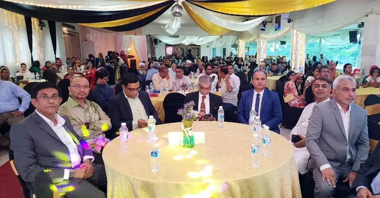 কুয়ালালামপুরে ডুয়ামের মেগা ইভেন্টে বাংলাদেশিদের সম্মাননা