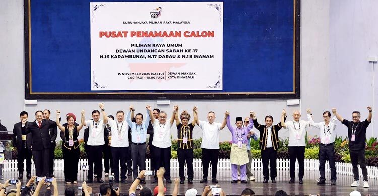 দলীয় প্রার্থীর চেয়ে এগিয়ে স্বতন্ত্র প্রার্থী