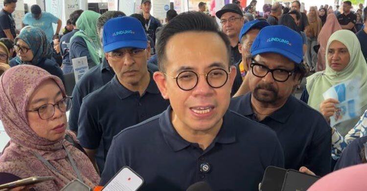 শ্রমিক শোষণের অভিযোগ অস্বীকার করলো মালয়েশিয়া