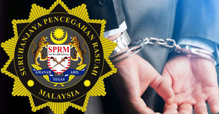 ইমিগ্রেশন দম্পতি ঘুষ নিয়ে সোনার সাম্রাজ্য গড়ে তুলেছিলেন