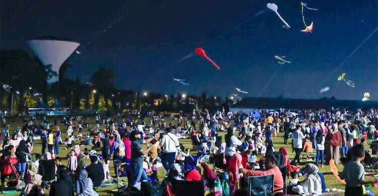 মালয়েশিয়ায় বিশ্ব ঘুড়ি উৎসব