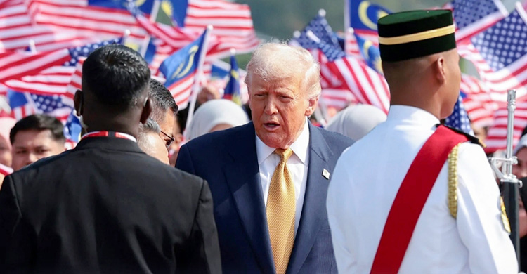 কুয়ালালামপুরে ঐতিহাসিক শান্তিচুক্তি, ট্রাম্পের সফর শেষ
