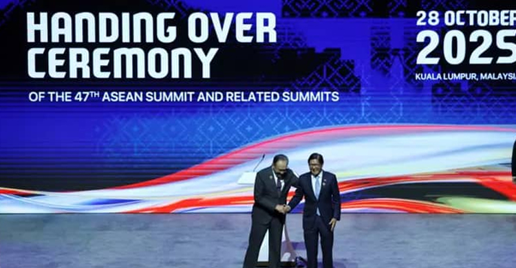 আনোয়ারের সফল অ্যাজেন্ডার প্রশংসায় ফিলিপাইনের প্রেসিডেন্ট মার্কোস