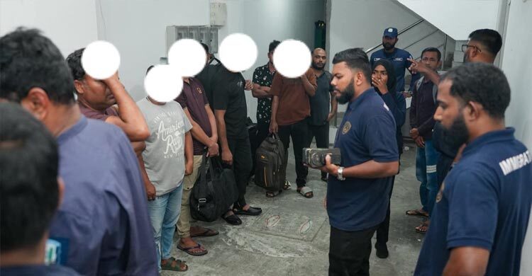 মালদ্বীপে বিশেষ অভিযানে ১৮ বিদেশি আটক