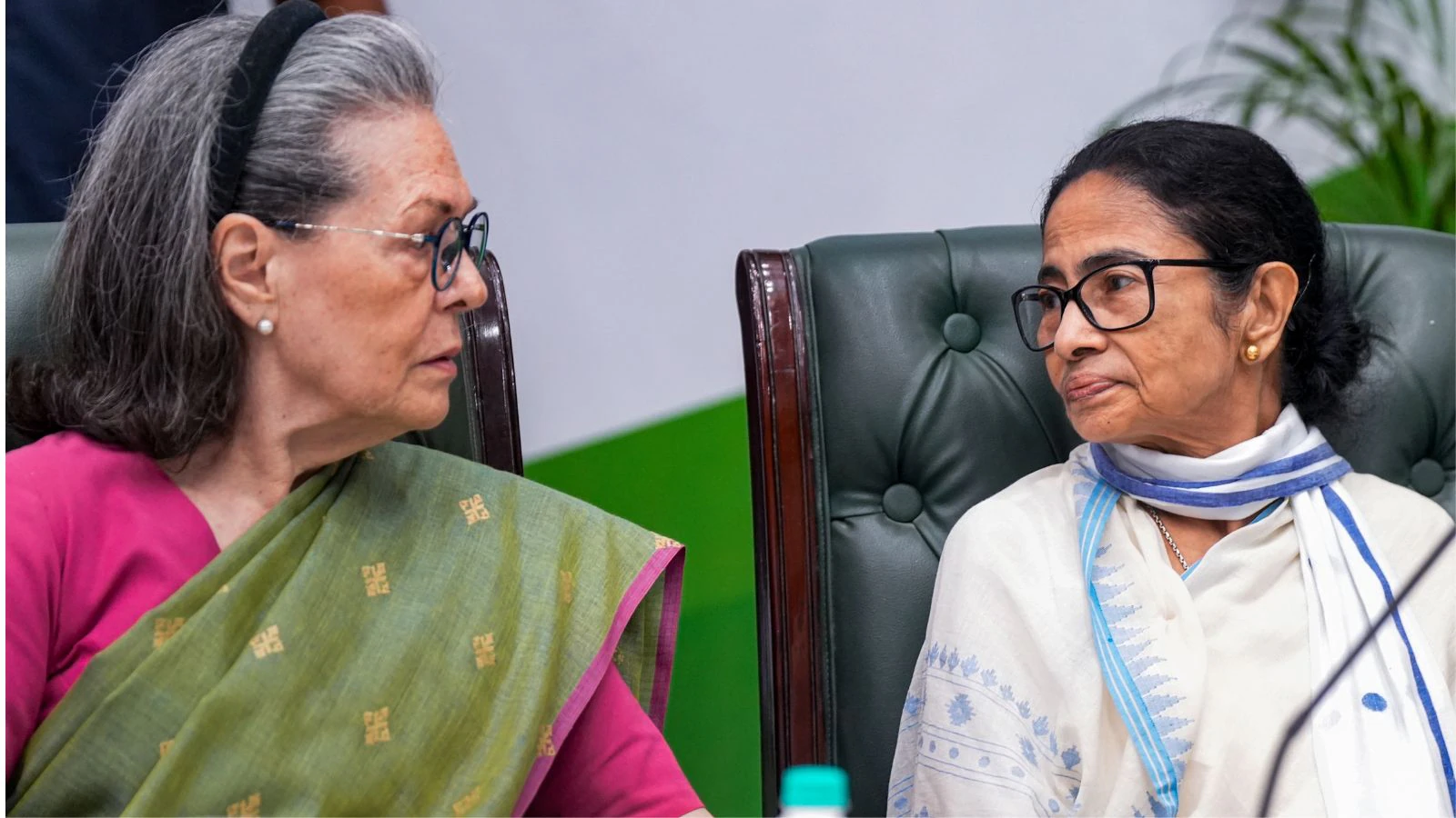 mamata sonia