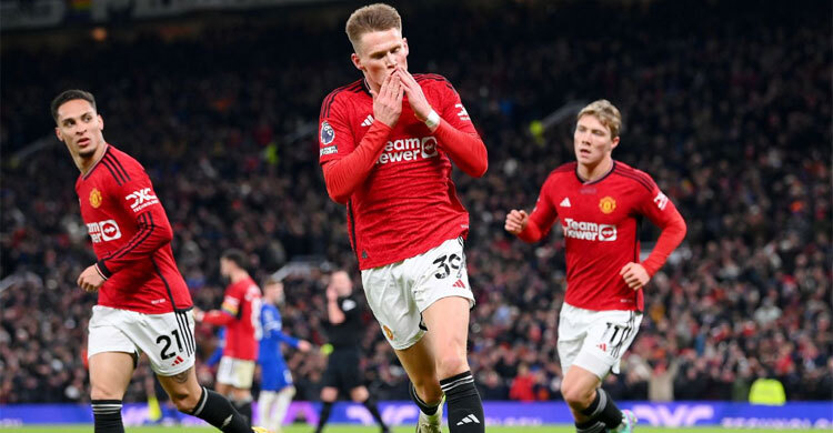 রুদ্ধশ্বাস ম্যাচে চেলসির বিপক্ষে জয় ম্যানইউর