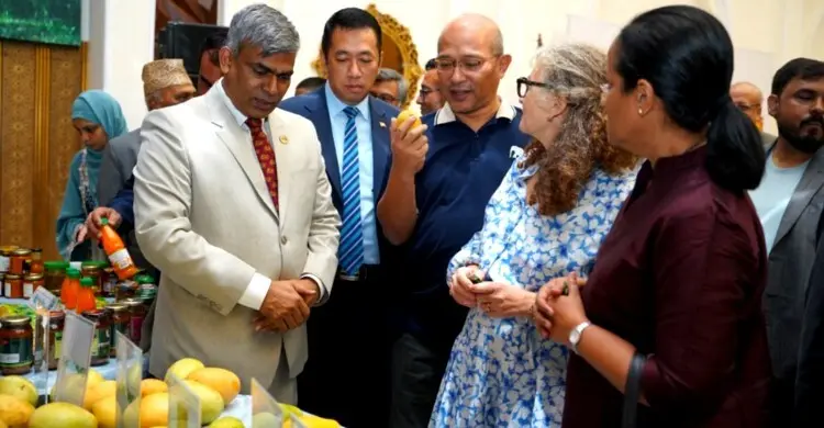 নেপালে ‘বাংলাদেশ ম্যাঙ্গো ডেলিকেসি’ শীর্ষক বিশেষ আম উৎসব