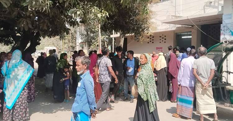 মিলছে না জলাতঙ্কের টিকা, ফিরে যাচ্ছেন রোগীরা