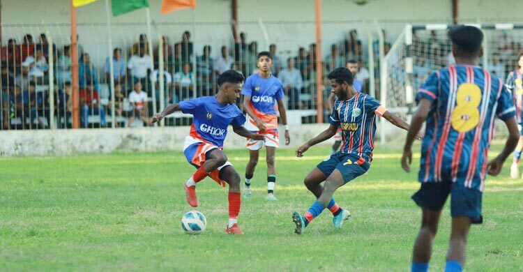 জেলা প্রশাসন ফুটবলে পরের পর্বে মানিকগঞ্জ সদর