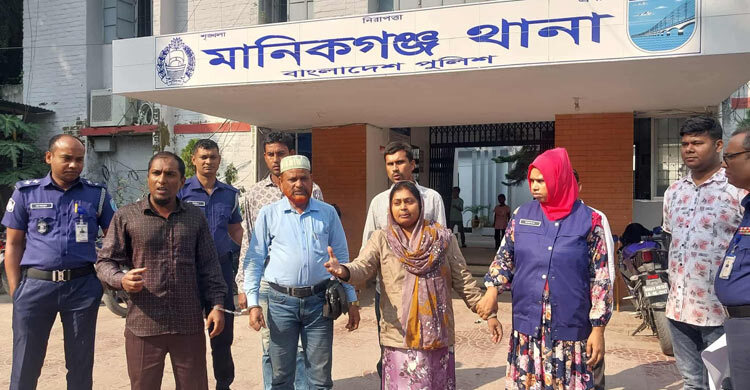 সাংবাদিক পরিচয়ে হাসপাতালে ঢুকে তত্ত্বাবধায়কের ব্যাগ চুরি