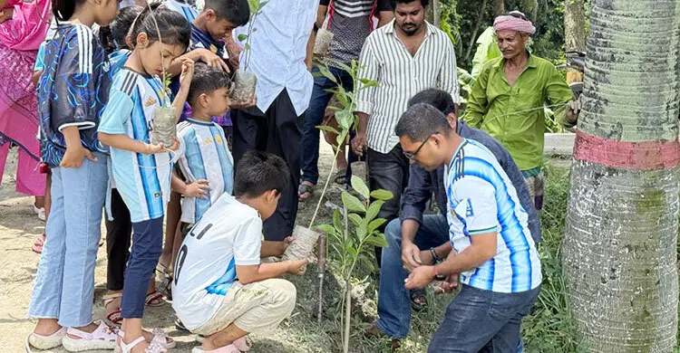আর্জেন্টিনা ফ্যানস ফর নেচারের উদ্যোগে বৃক্ষ রোপণ