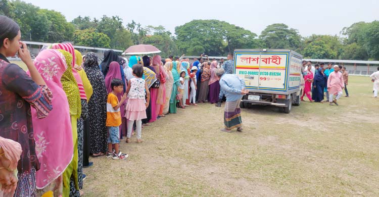 নানার কবরে শায়িত হলেন আসিম জাওয়াদ