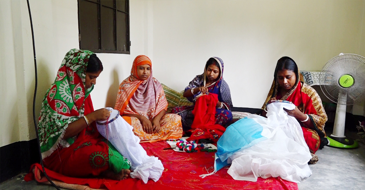 ৭০০ টাকার পুঁজি থেকে লাবনীর ৩০ লাখের ব্যবসা