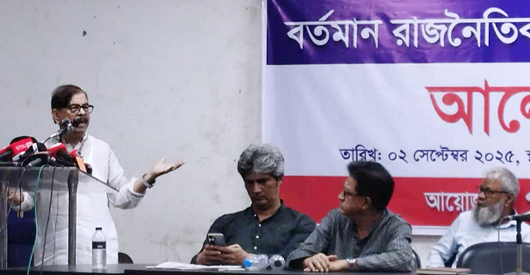 পুলিশ কারও কথা শোনে না, সরকার বলে কিছু আছে?