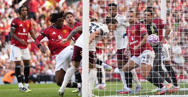 শুরুতেই হাইভোল্টেজ ম্যাচ, ম্যানইউকে হারিয়ে শুভ সূচনা আর্সেনালের