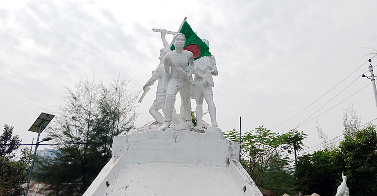 আজ শত্রুমুক্ত হয় মোংলা ও সুন্দরবন উপকূল