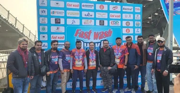 ‘ফাস্ট ওয়াশ ঢাকা ম্যানস হাফ ম্যারাথন’ অনুষ্ঠিত