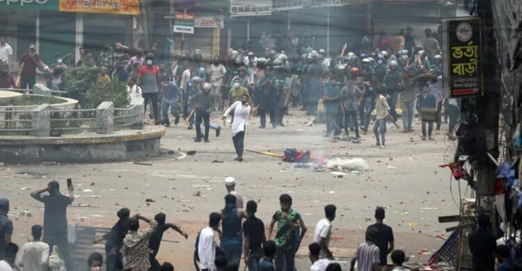 গণঅভ্যুত্থানের ১২ মামলার চার্জশিট দিলো পুলিশ