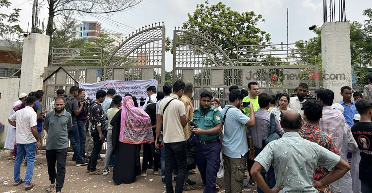 ‘এক্সিট দরজা থাকলে হয়তো বাচ্চাগুলো প্রাণে বেঁচে যেতো’