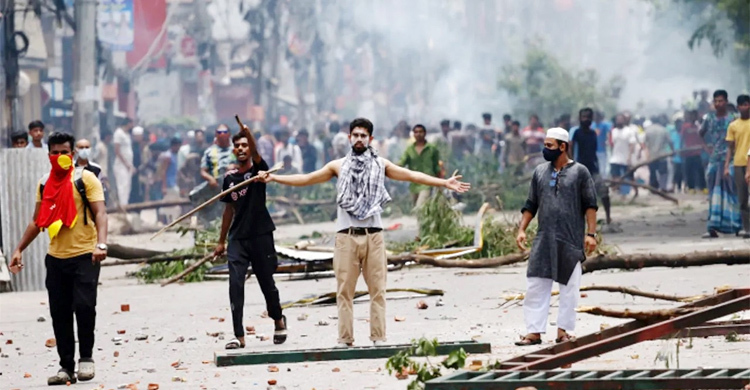 অভ্যুত্থানের অনেক ভিডিও এআই দিয়ে তৈরি, দাবি শেখ হাসিনার আইনজীবীর