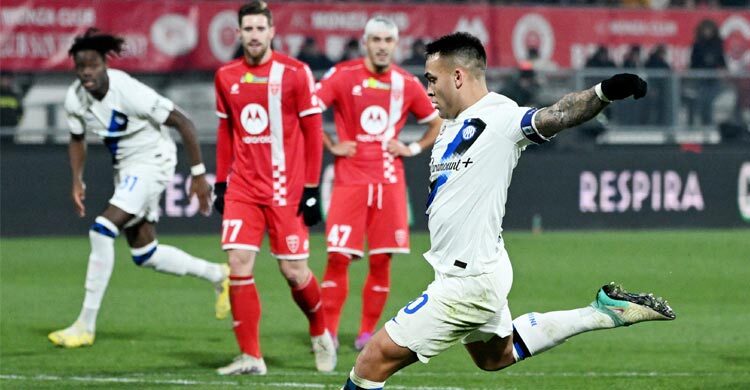 Inter thrash Monza 5-1 away with Calhanoglu, Martinez doubles