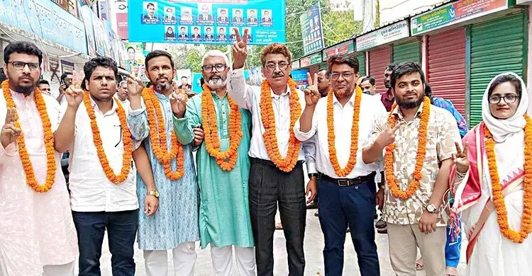 ময়মনসিংহ আইনজীবী সমিতির নির্বাচনে বিএনপিপন্থিদের নিরঙ্কুশ জয়