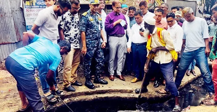 জলাবদ্ধতার স্থায়ী সমাধানে নাগরিকদেরও দায়িত্ব নিতে হবে: মেয়র শাহাদাত