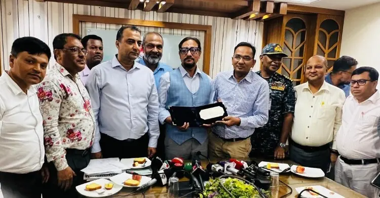 চট্টগ্রাম বন্দর থেকে ১৯৮ কোটি টাকা হোল্ডিং ট্যাক্স পেলো চসিক