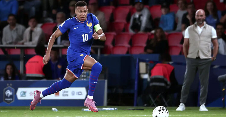 টানা ১০ম ম্যাচে এমবাপের গোল, জয় অব্যাহত ফ্রান্সের