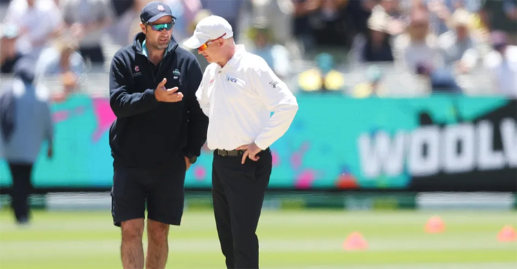 চরম হতাশ মেলবোর্ন কিউরেটর; দুই দিনের টেস্ট নিয়ে সমালোচনার মুখে