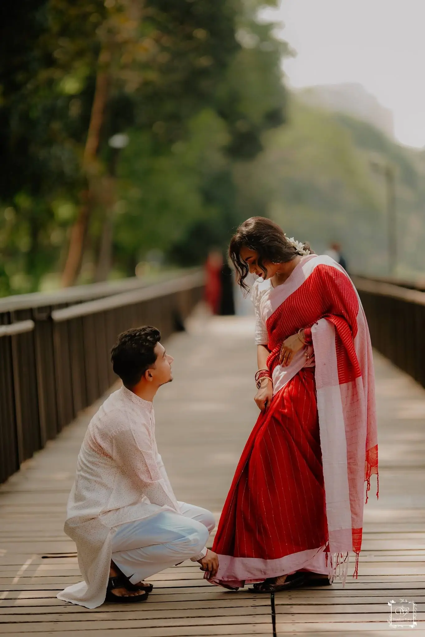 যাকে দেখেন, তাকেই ভালো লেগে যায়? জানুন ‘ইমোফিলিয়া’র অজানা গল্প