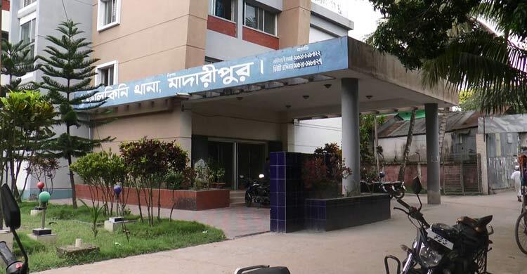 মাদারীপুরে ধর্ষণের শিকার ৮ বছরের শিশু