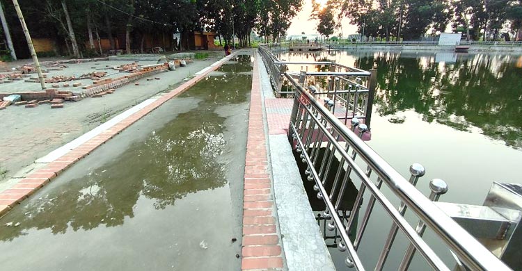 ক্ষতিপূরণ না পেয়ে বাধা, ১০ মাস ধরে বন্ধ ইকোপার্ক নির্মাণকাজ