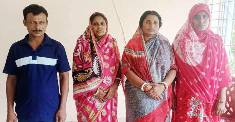 মেহেরপুর সীমান্ত দিয়ে চারজনকে ঠেলে দিয়েছে বিএসএফ